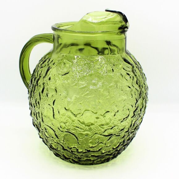 Vintage Anchor Hocking Lido Milano Green Textured Pitcher Crinkle Bubble Pattern - Picture 1 of 7